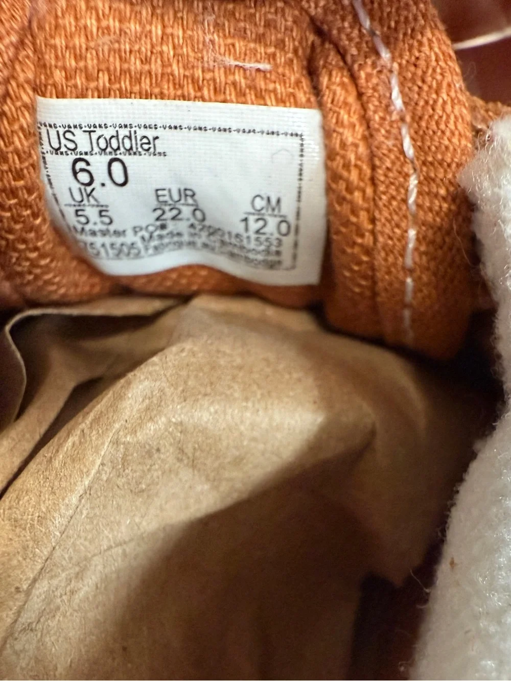 Vans Toddler's Old Skool V teddy Bear Hugs size 6